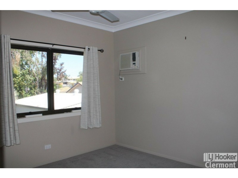 15 Athol Court, Clermont QLD 4721