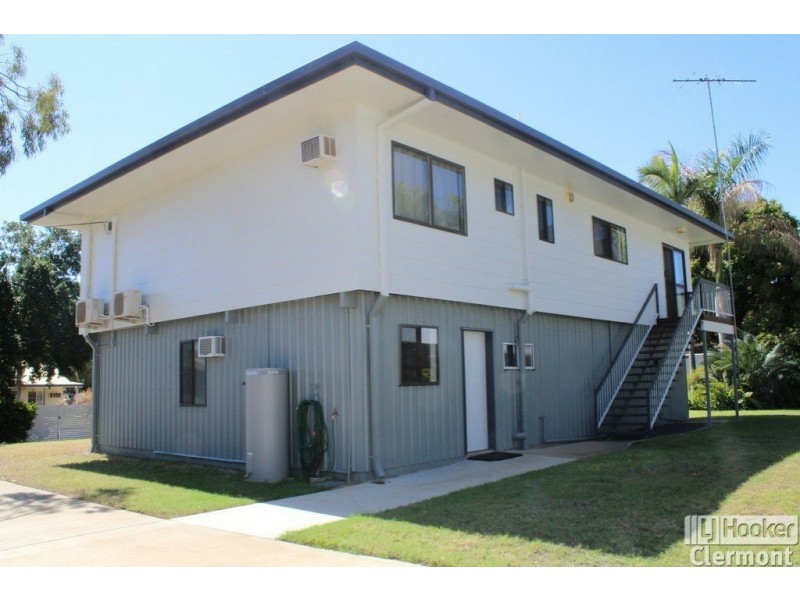 15 Athol Court, Clermont QLD 4721