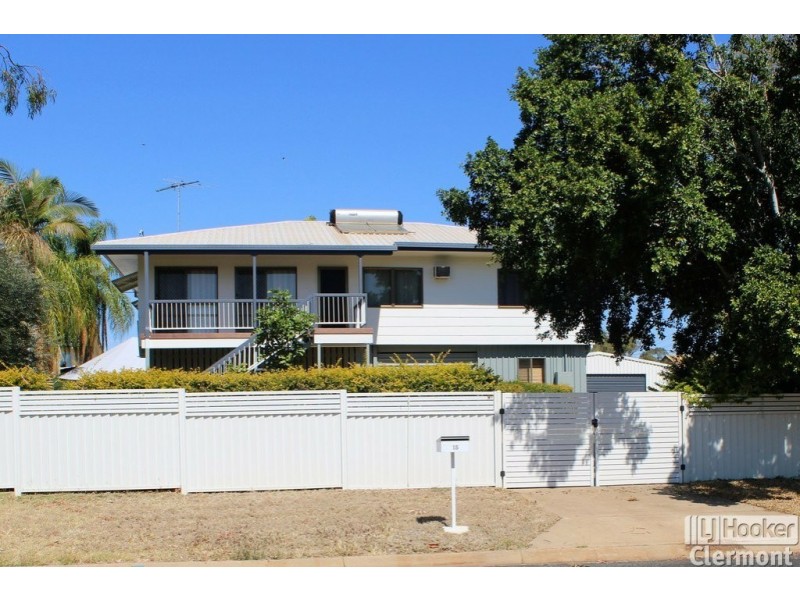 15 Athol Court, Clermont QLD 4721