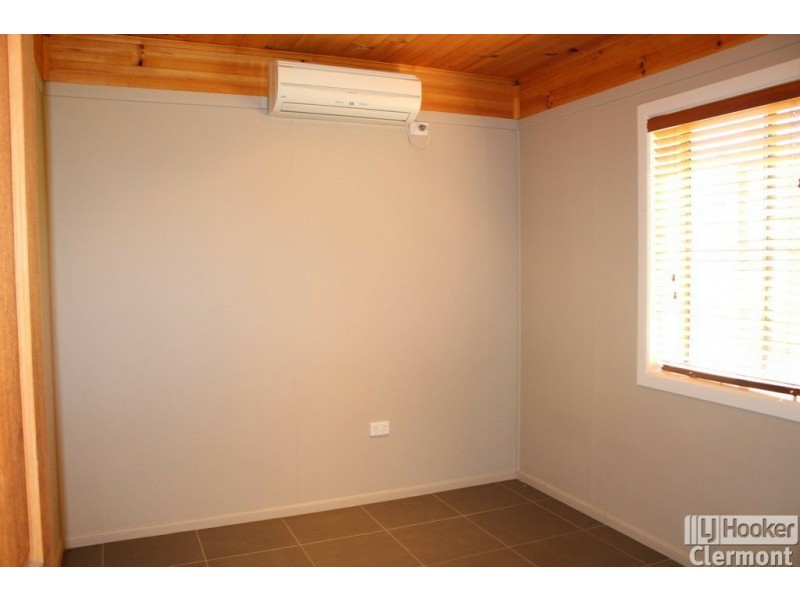 15 Athol Court, Clermont QLD 4721