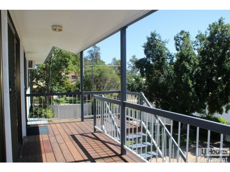 15 Athol Court, Clermont QLD 4721