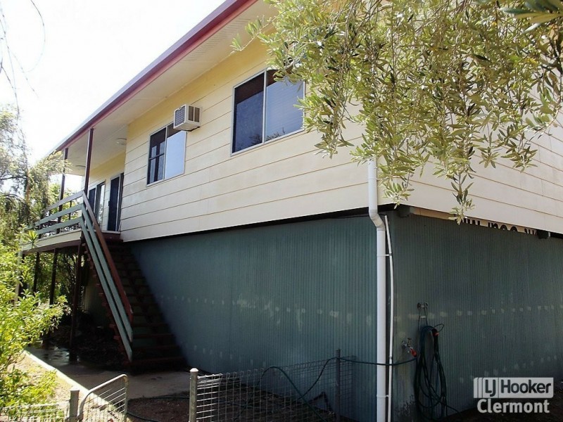57 Carina Crescent, Clermont QLD 4721