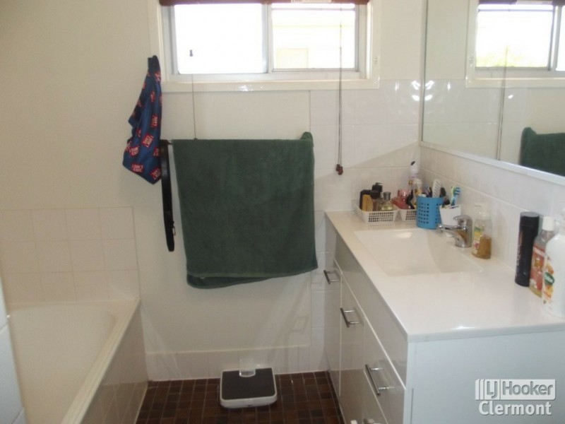 57 Carina Crescent, Clermont QLD 4721