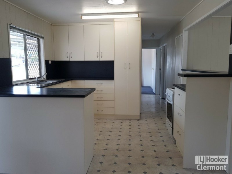 25 Lime Street, Clermont QLD 4721