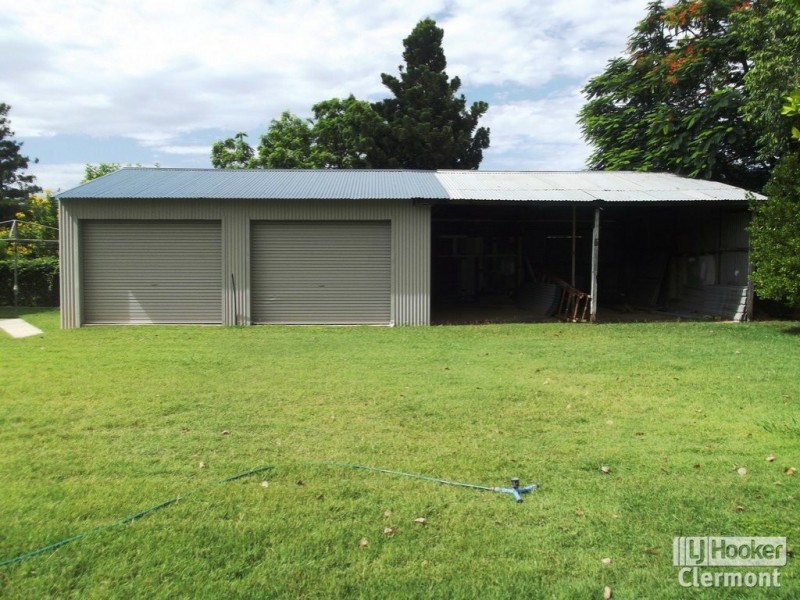 12 East Street, Clermont QLD 4721