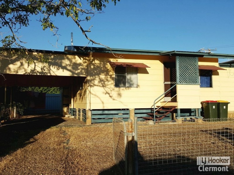 Unit 2/16 Kitchener Street, Clermont QLD 4721