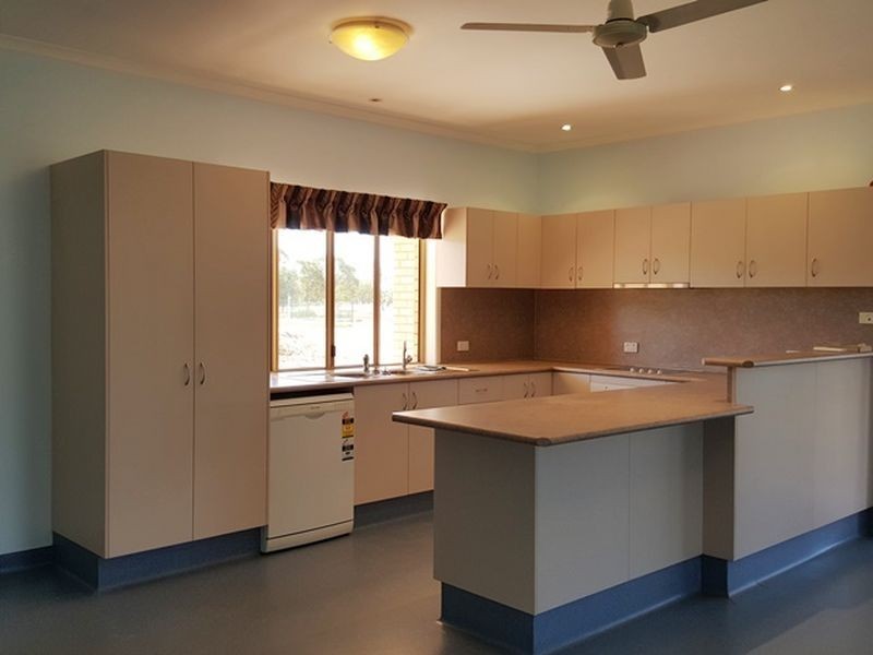 12 East Lane, Clermont QLD 4721