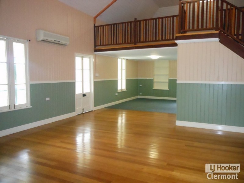 70 Cotton Patch Lane, Clermont QLD 4721