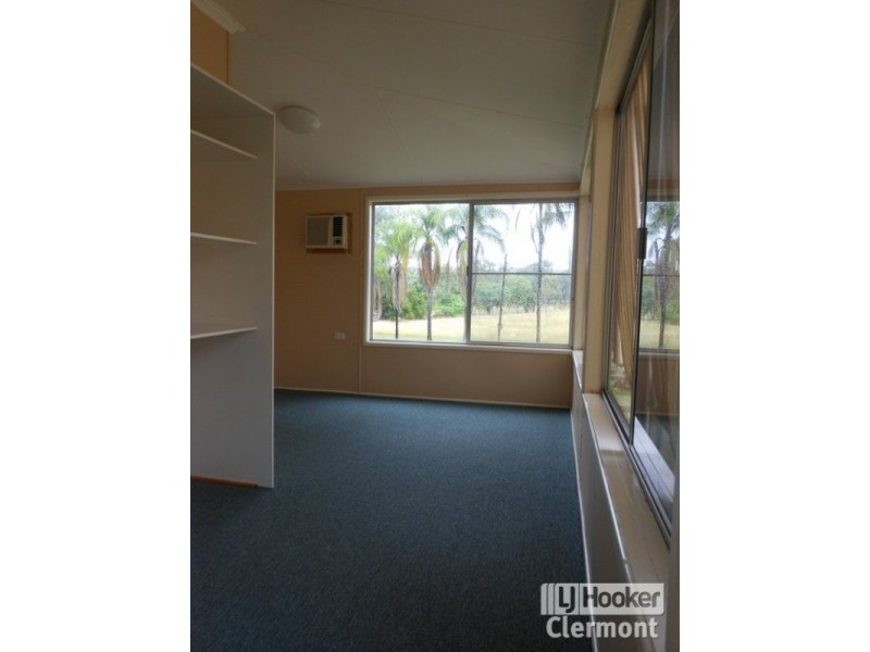 70 Cotton Patch Lane, Clermont QLD 4721