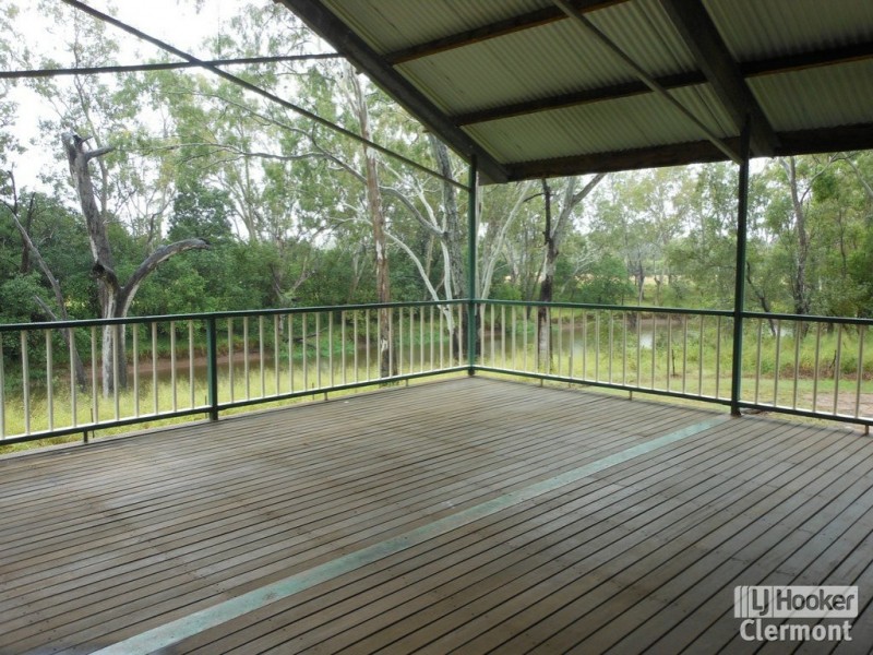 70 Cotton Patch Lane, Clermont QLD 4721