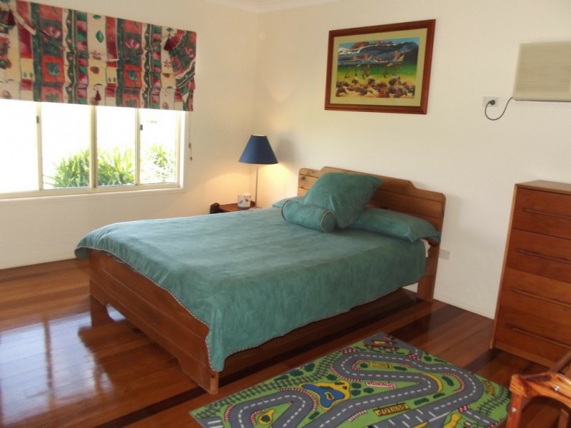 8 Melrose Drive, Clermont QLD 4721