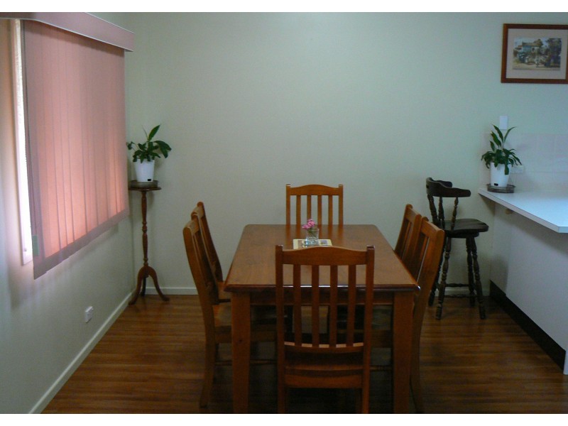 6 Mimosa Street, Clermont QLD 4721