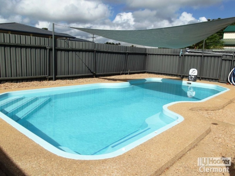 45 Mimosa Street, Clermont QLD 4721