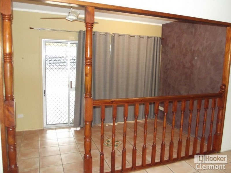 45 Mimosa Street, Clermont QLD 4721