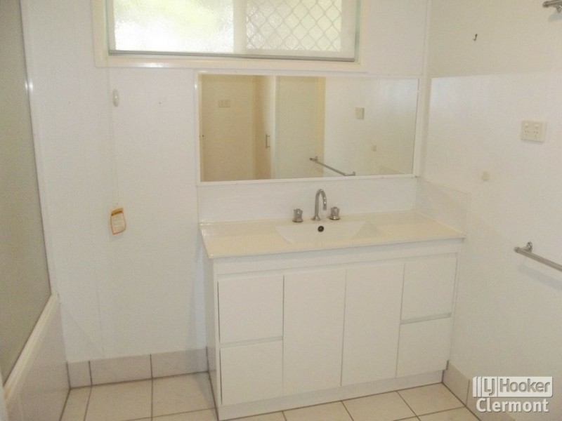45 Mimosa Street, Clermont QLD 4721