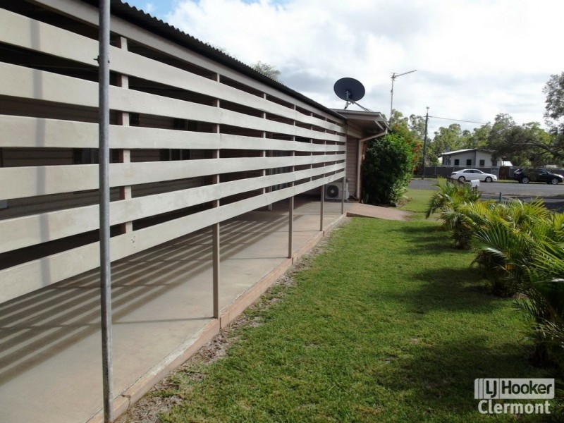 45 Mimosa Street, Clermont QLD 4721