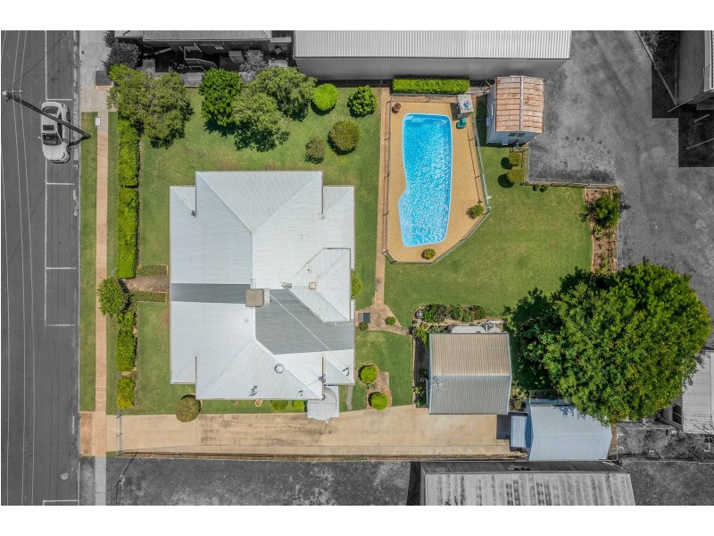 55 Capella Street, Clermont QLD 4721