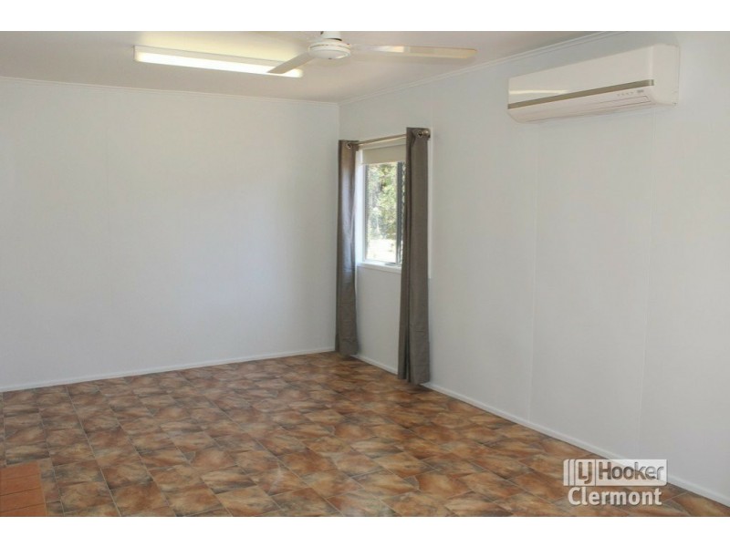 19 Monash Court, Clermont QLD 4721
