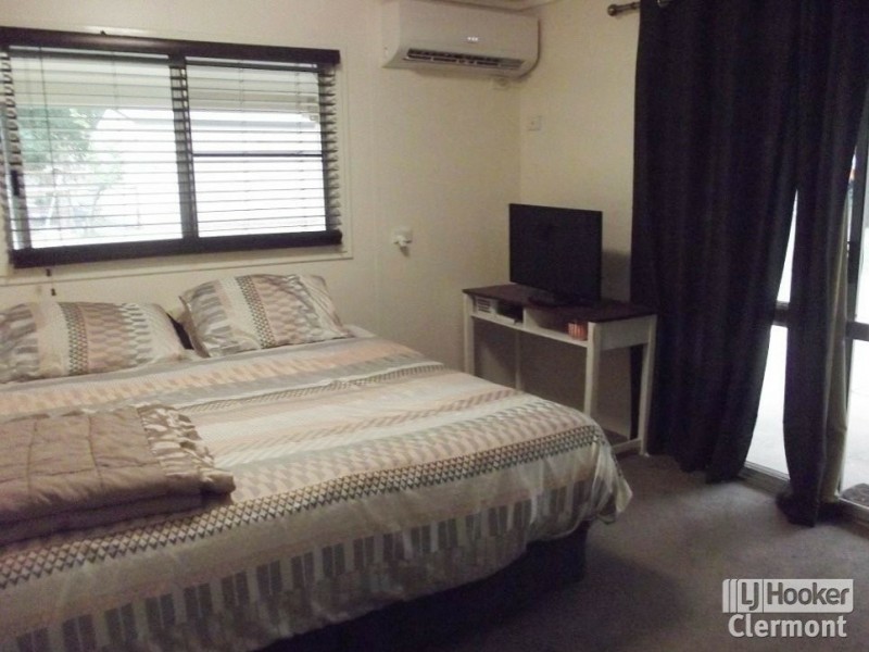 63 Bathampton Lane, Clermont QLD 4721