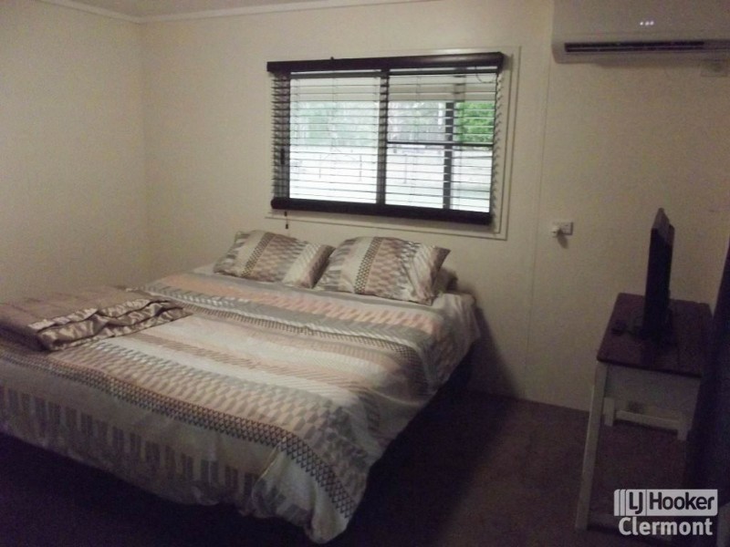 63 Bathampton Lane, Clermont QLD 4721