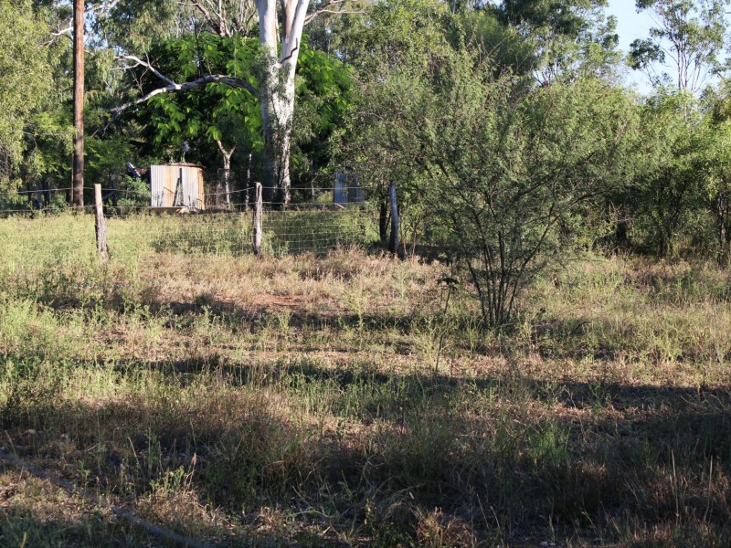 100 Edge Street, Clermont QLD 4721
