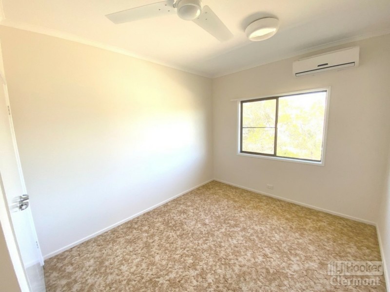 4 Lester Court, Clermont QLD 4721