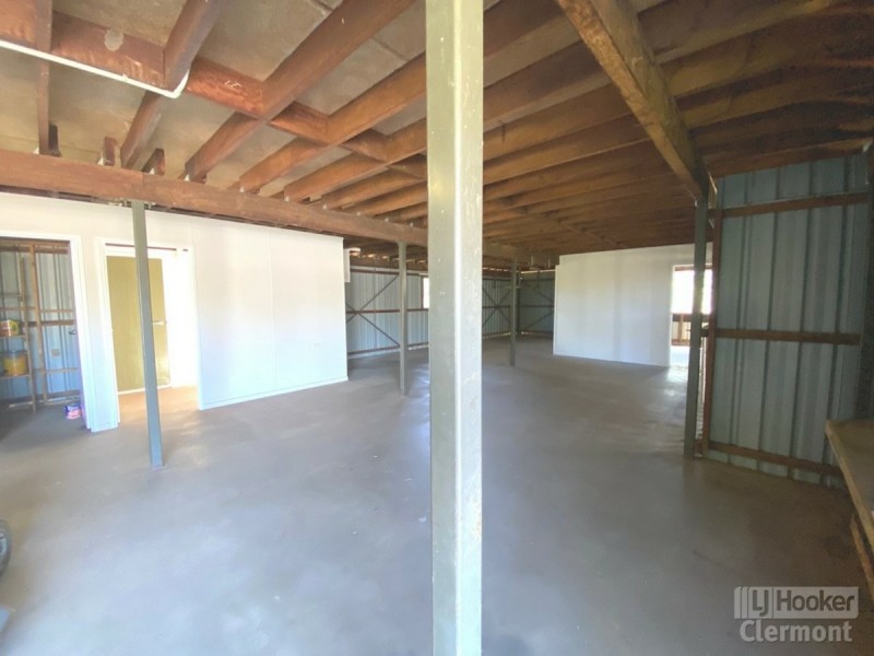 4 Lester Court, Clermont QLD 4721