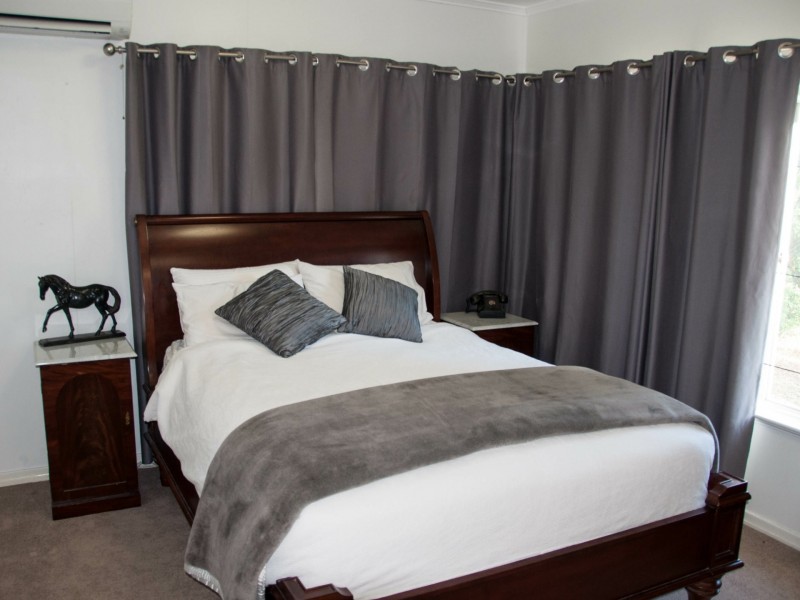 12 Sirius Street, Clermont QLD 4721