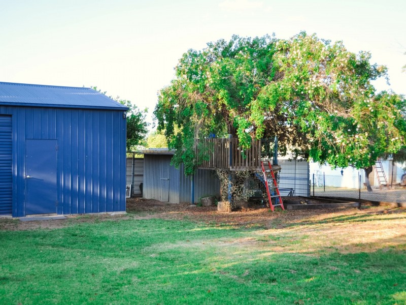 12 Sirius Street, Clermont QLD 4721