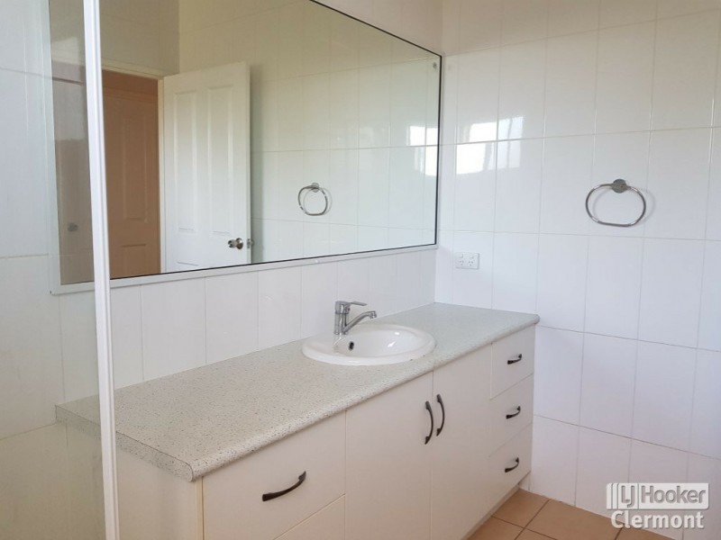 20 Blamey Street, Clermont QLD 4721