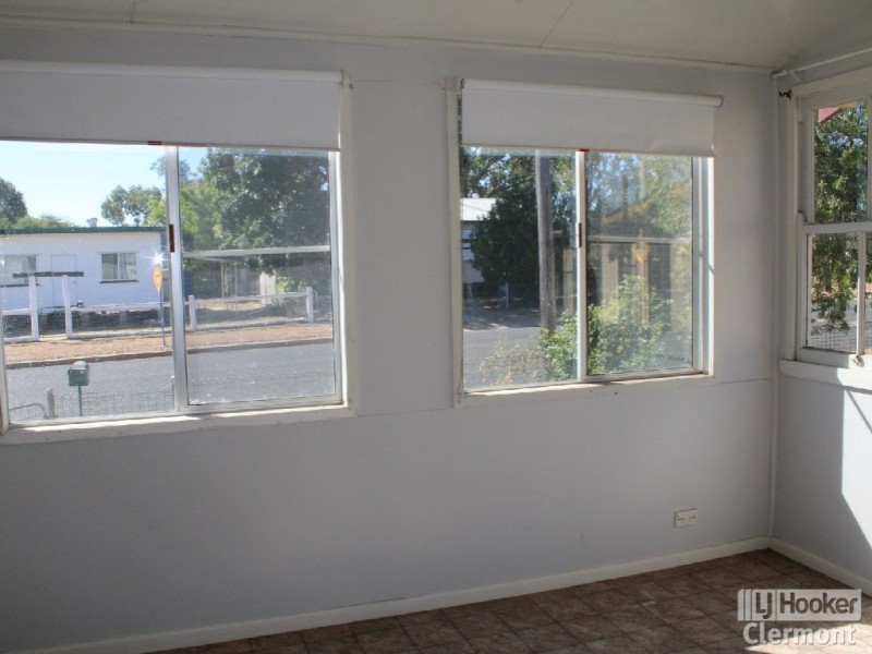 23 Lavarack Street, Clermont QLD 4721