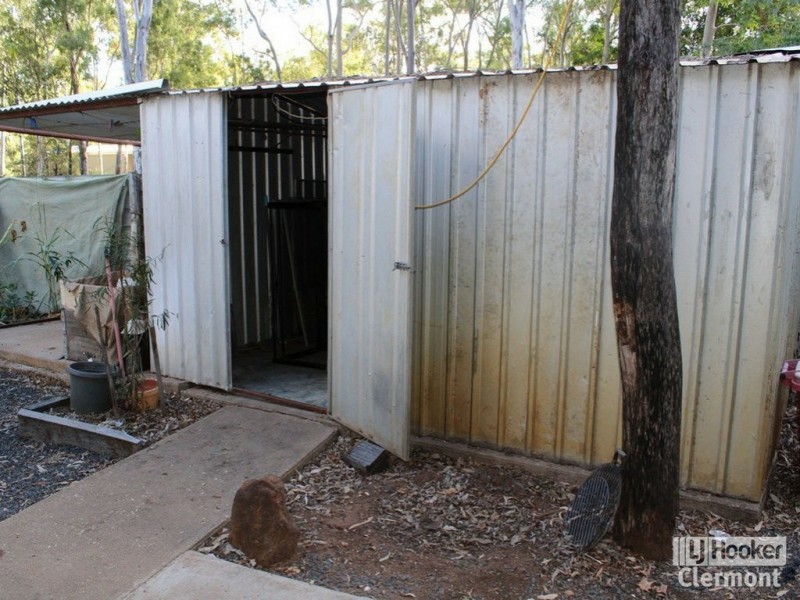 102 Cotton Patch Lane, Clermont QLD 4721