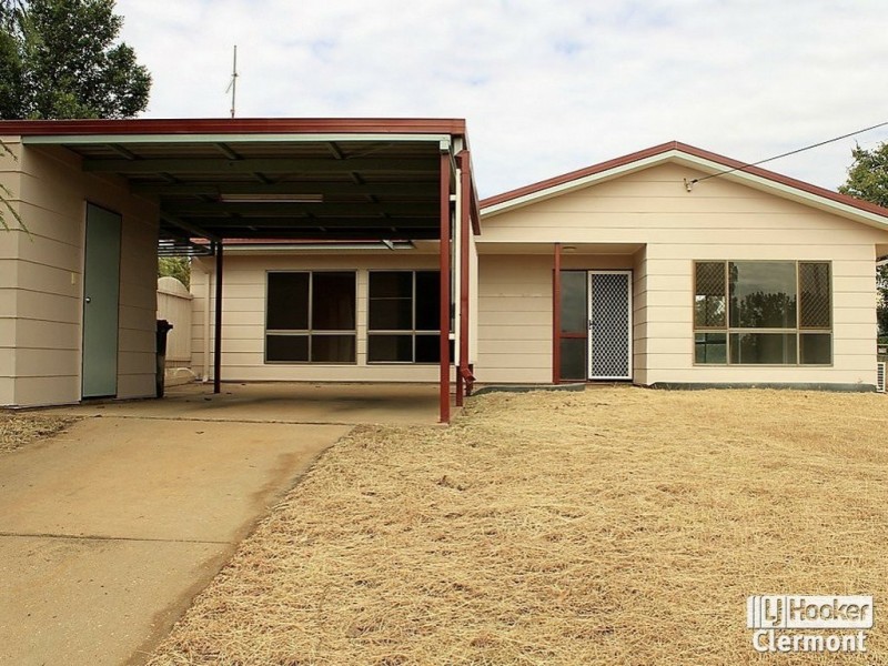 23 Athol Court, Clermont QLD 4721