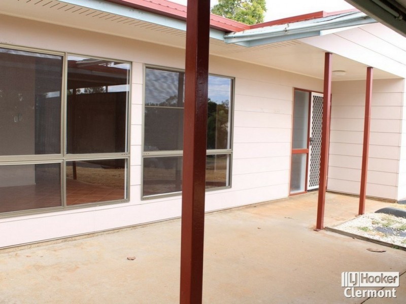 23 Athol Court, Clermont QLD 4721