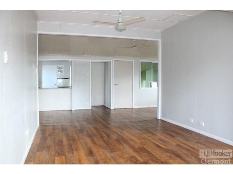 23 Lavarack Street, Clermont QLD 4721