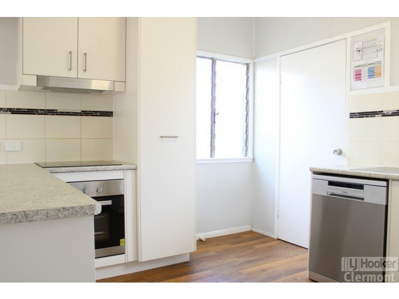 23 Lavarack Street, Clermont QLD 4721