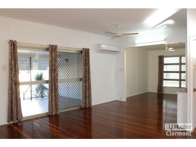 20 Kitchener Street, Clermont QLD 4721