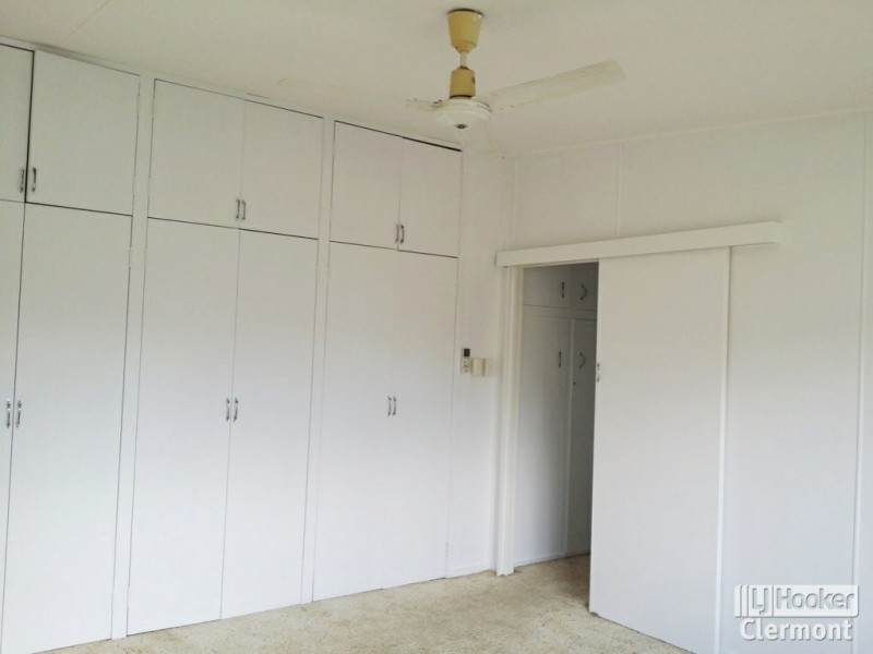 20 Kitchener Street, Clermont QLD 4721