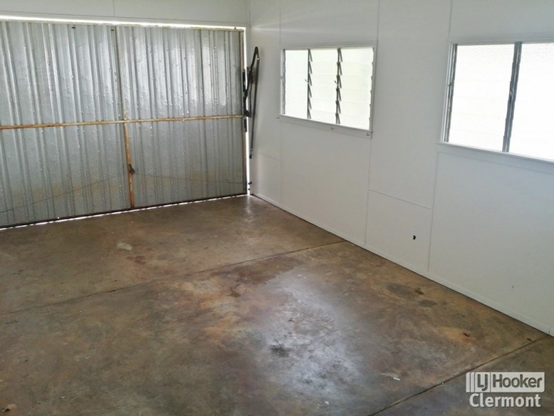 20 Kitchener Street, Clermont QLD 4721