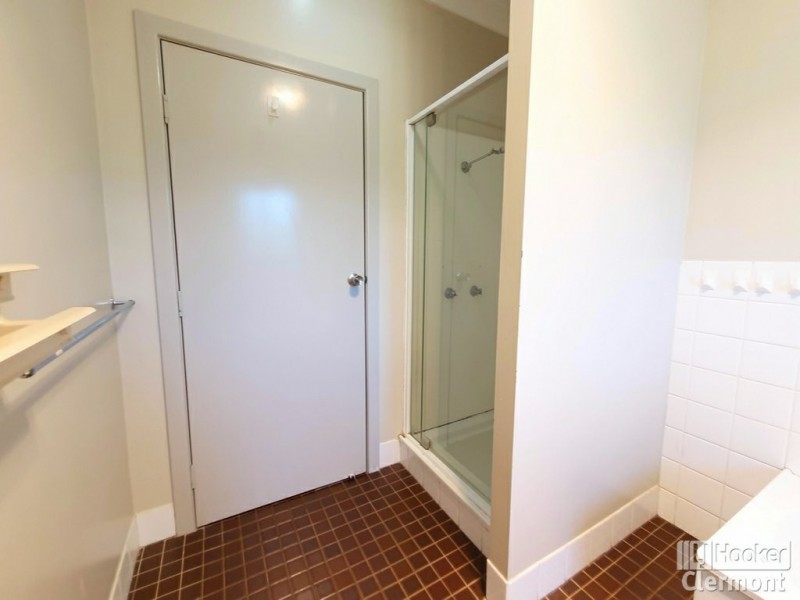 56 Mimosa Street, Clermont QLD 4721