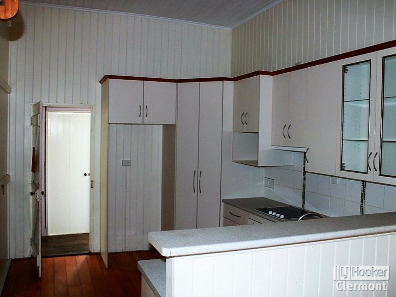 13 Sirius Street, Clermont QLD 4721