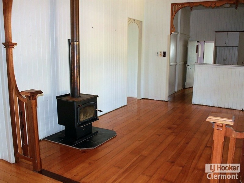 13 Sirius Street, Clermont QLD 4721