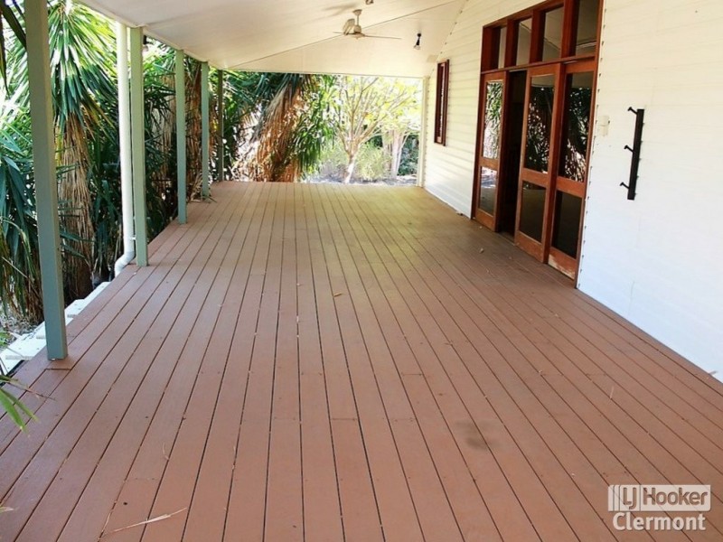 13 Sirius Street, Clermont QLD 4721