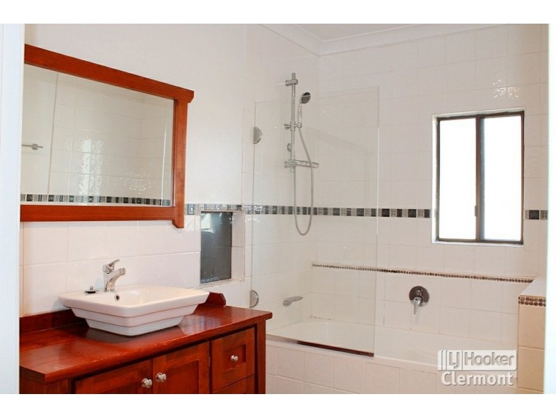 36 Lavarack Street, Clermont QLD 4721