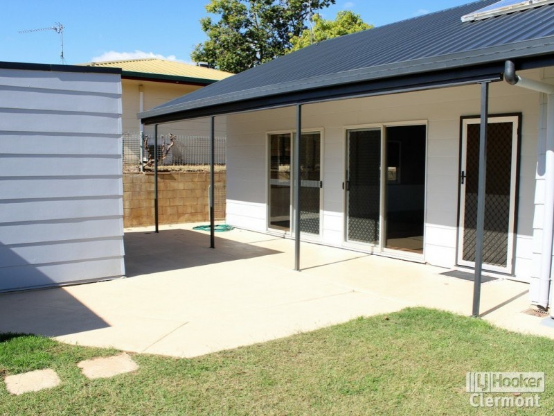 19 Athol Court, Clermont QLD 4721