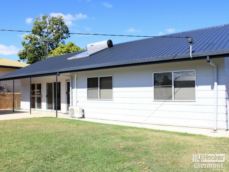 19 Athol Court, Clermont QLD 4721