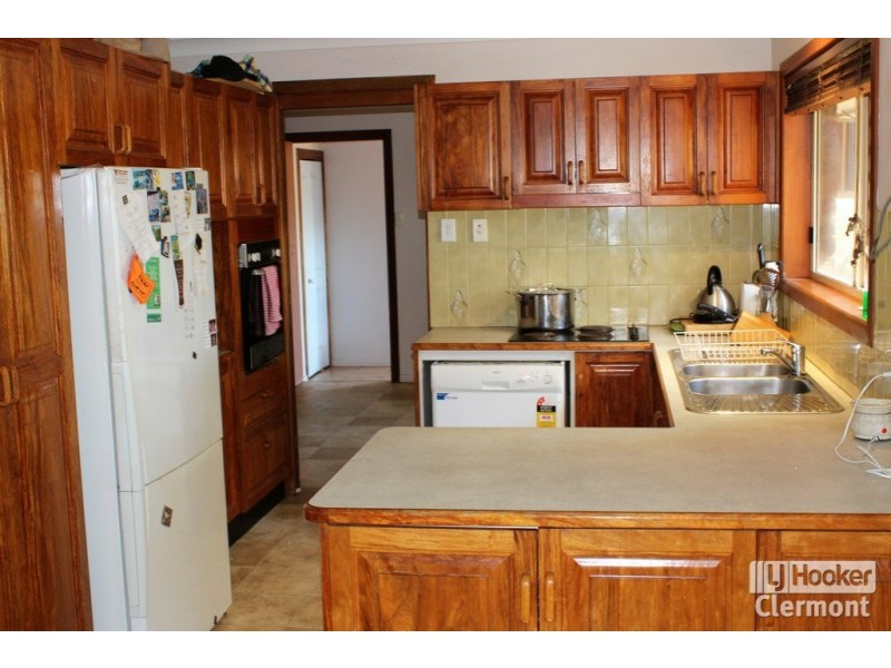 13 East Lane, Clermont QLD 4721