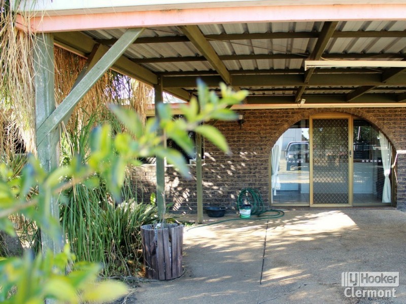 13 East Lane, Clermont QLD 4721