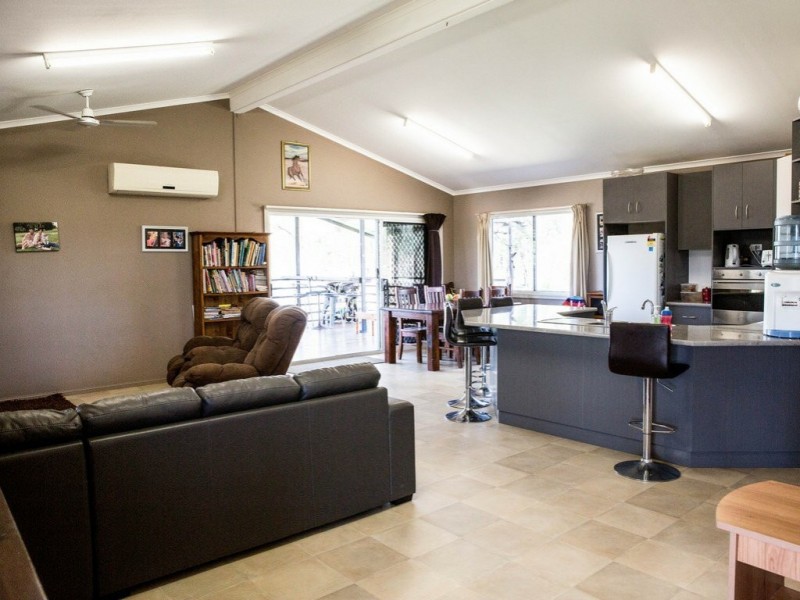 “The Grid”/661 Peakvale Road, Clermont QLD 4721