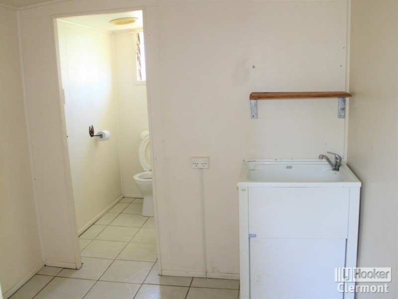 16 Nugget Lane, Clermont QLD 4721